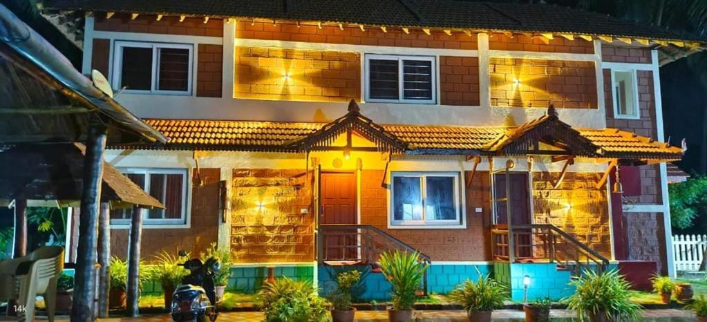 Glucklich Beach Cottages Kundapur Exterior photo