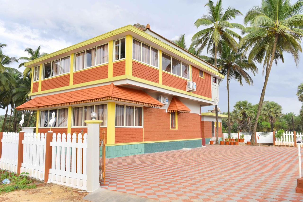 Glucklich Beach Cottages Kundapur Exterior photo